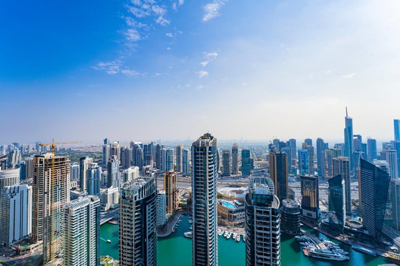 Blue Beach Tower The Walk Jbr Dubai Exterior photo